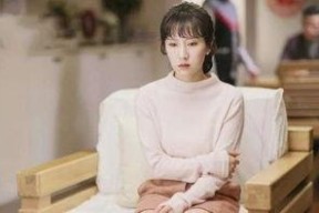 女朋友喜欢吃娱乐圈的瓜,她心中的甜蜜圈粉瞬间